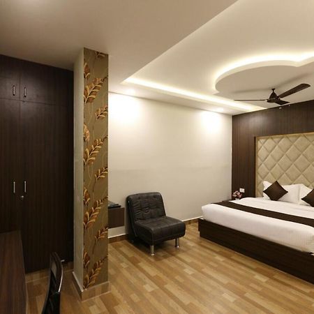 Hotel Rich Inn Chennai Extérieur photo
