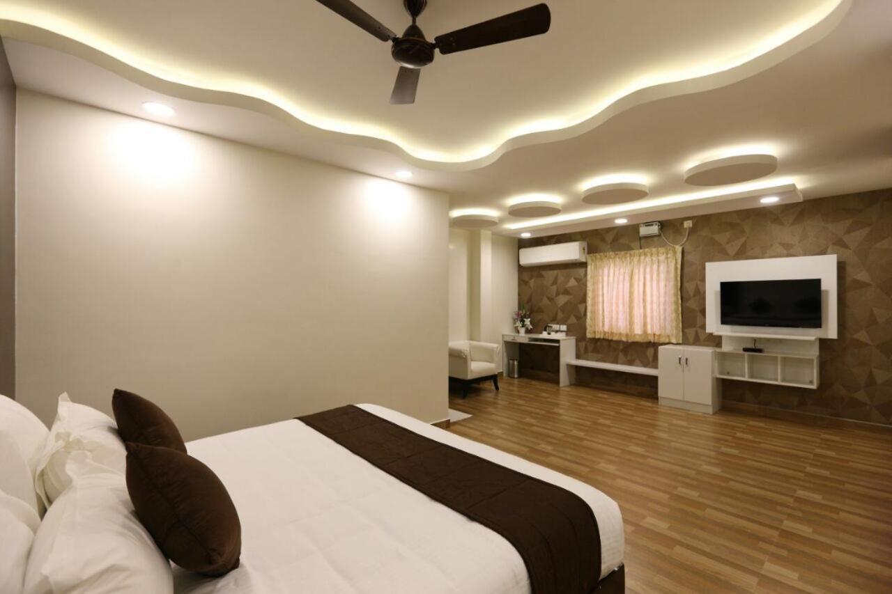 Hotel Rich Inn Chennai Extérieur photo