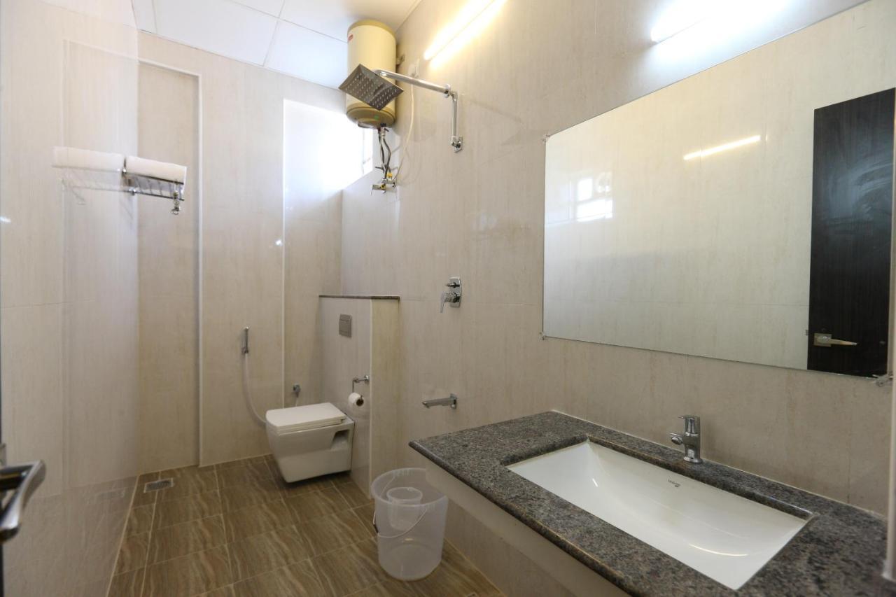 Hotel Rich Inn Chennai Extérieur photo