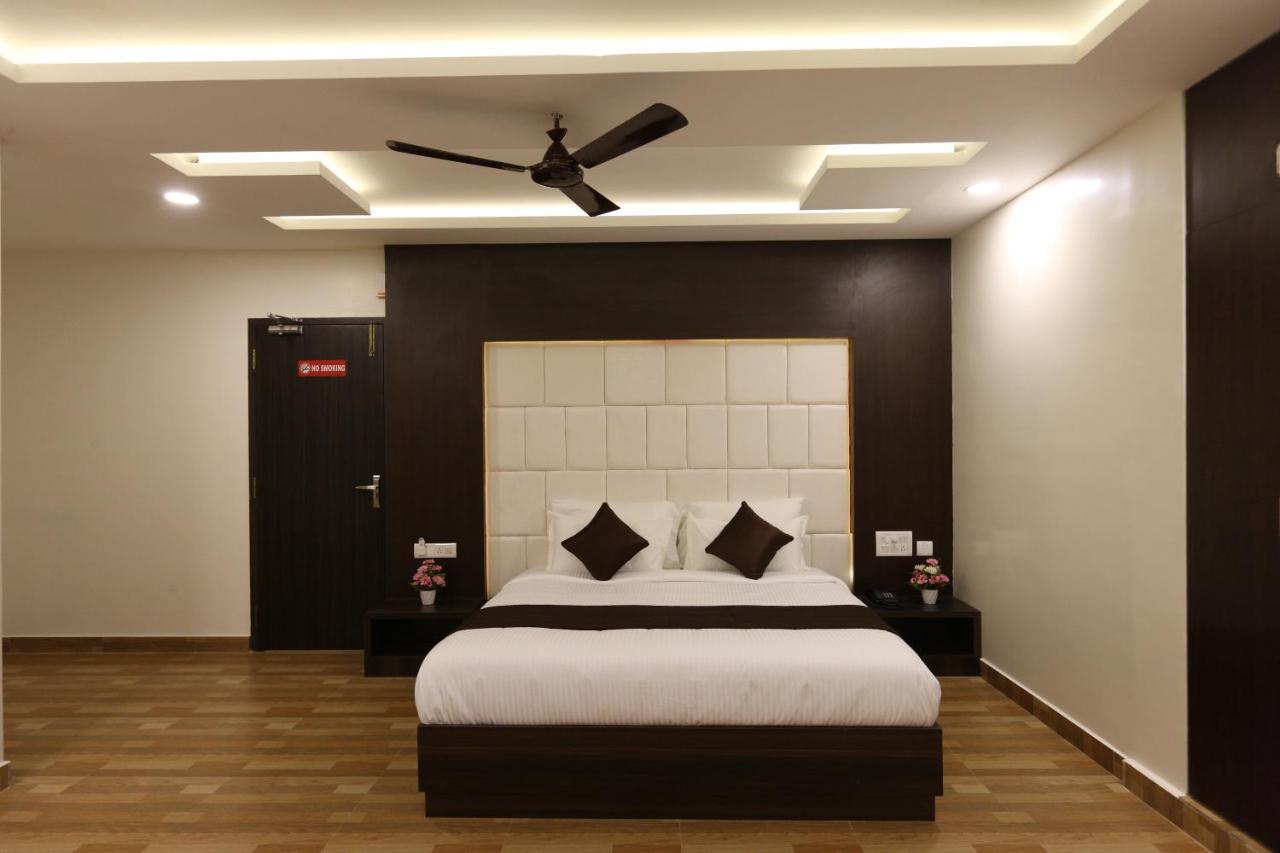 Hotel Rich Inn Chennai Extérieur photo
